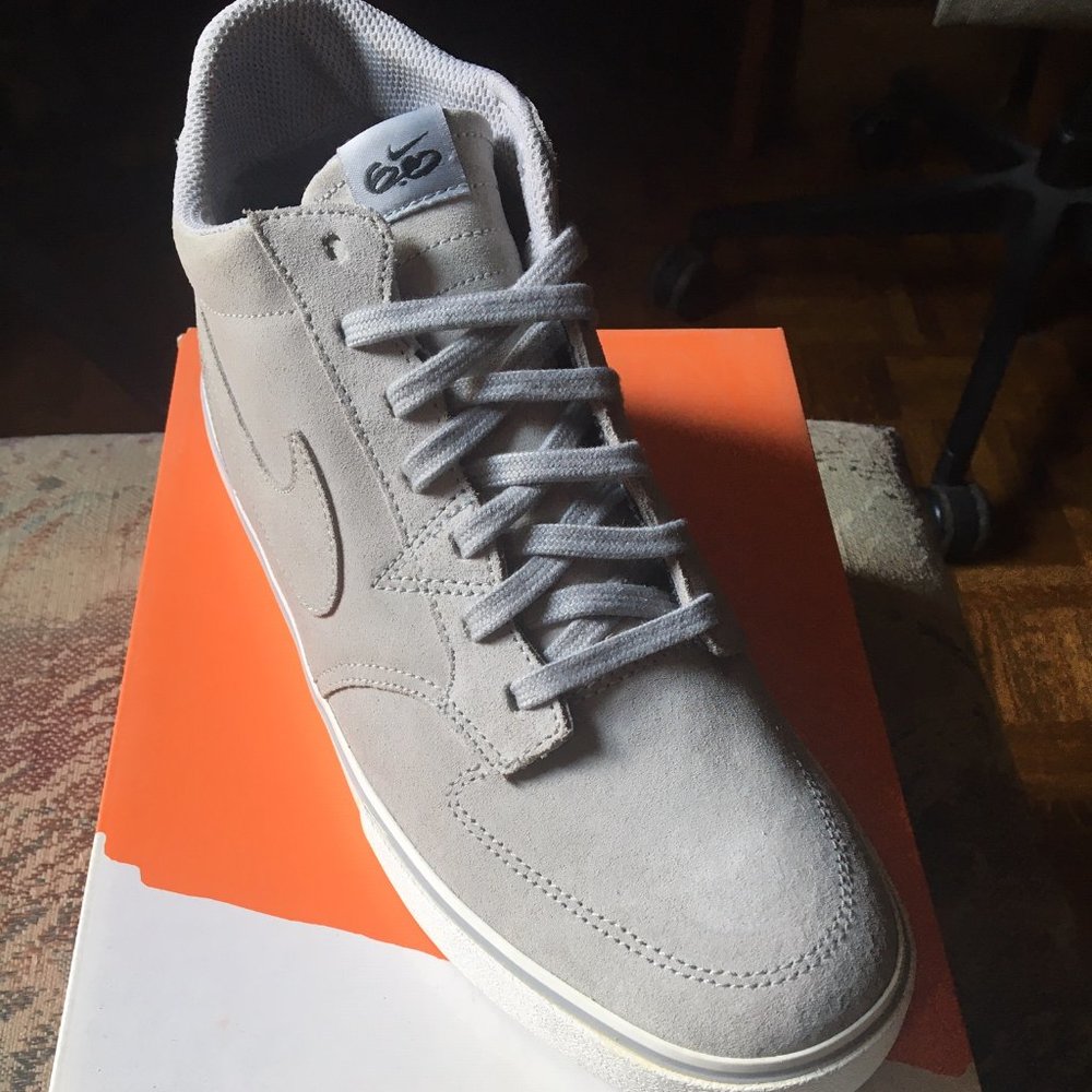 NWT Nike Air Braata 6.0 Skate Sneaker Mens 9.5